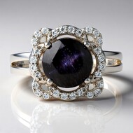 Anillo en plata con Piedra del sol ojo de gato