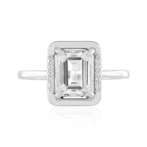 Zilveren ring met een witte topaas