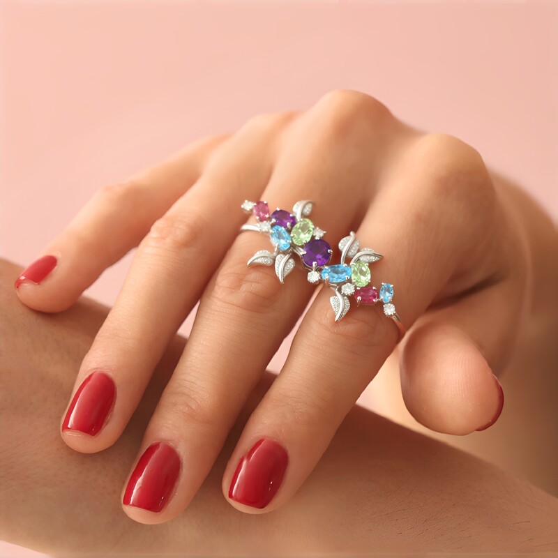 Anello in argento con Topazio Blu Svizzero (Dallas Prince Designs)