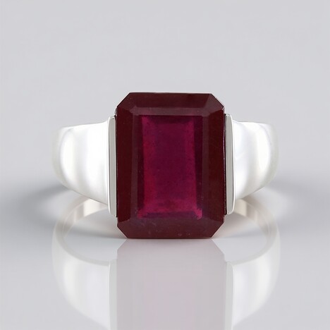 Anello in argento con Rubino del Madagascar (de Melo Essence)