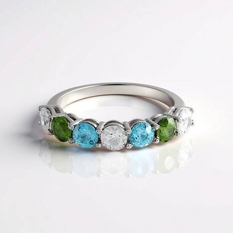 Anello in argento con Zircone Ratanakiri