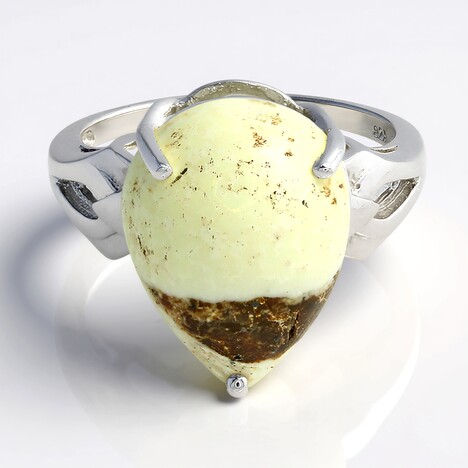 Anello in argento con Magnesite