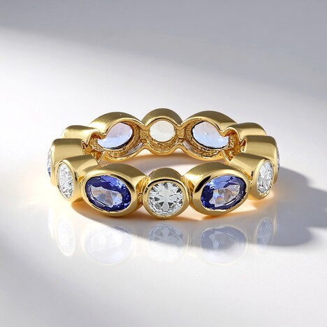 Anello in oro con Tanzanite (Adela Gold)