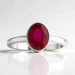 Anello in argento con Rubino Bemainty