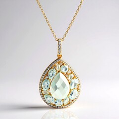 Collana in argento con Topazio Blu Cielo