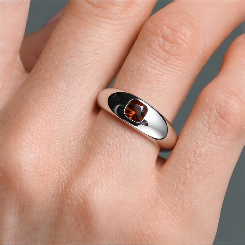 Anello in argento con Zircone Rosa