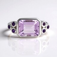 Anillo en plata con Amatista Rosa de Francia