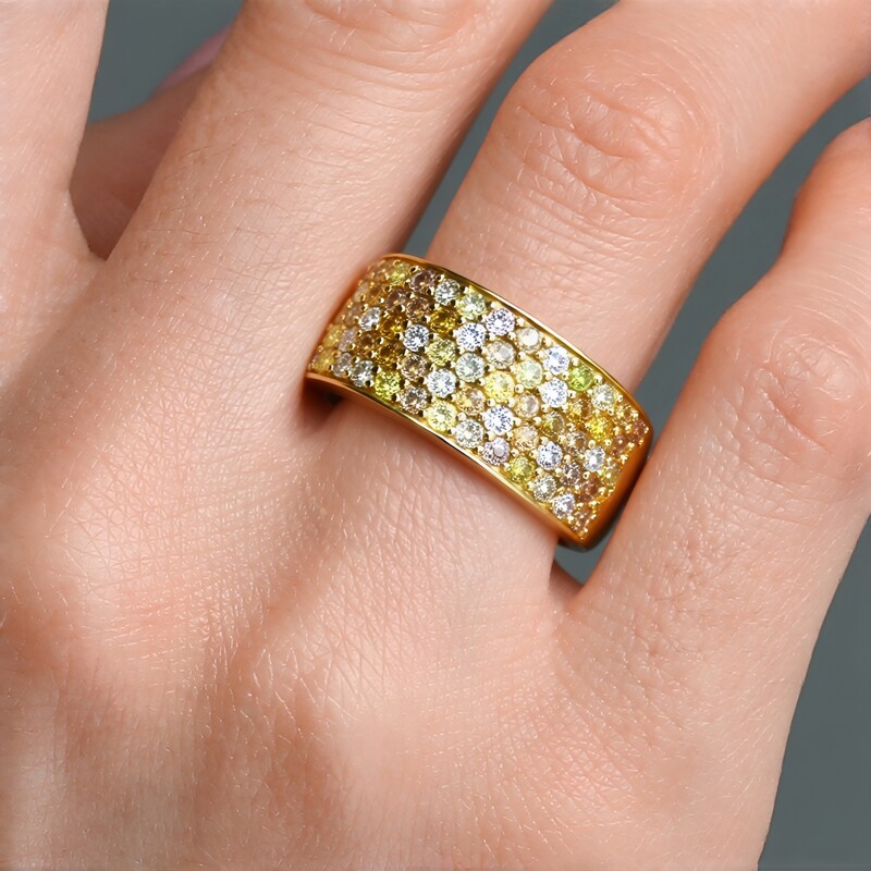 Anello in oro con Diamante Fancy SI2 (CIRARI)
