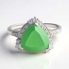 Anello in argento con Calcedonio Verde