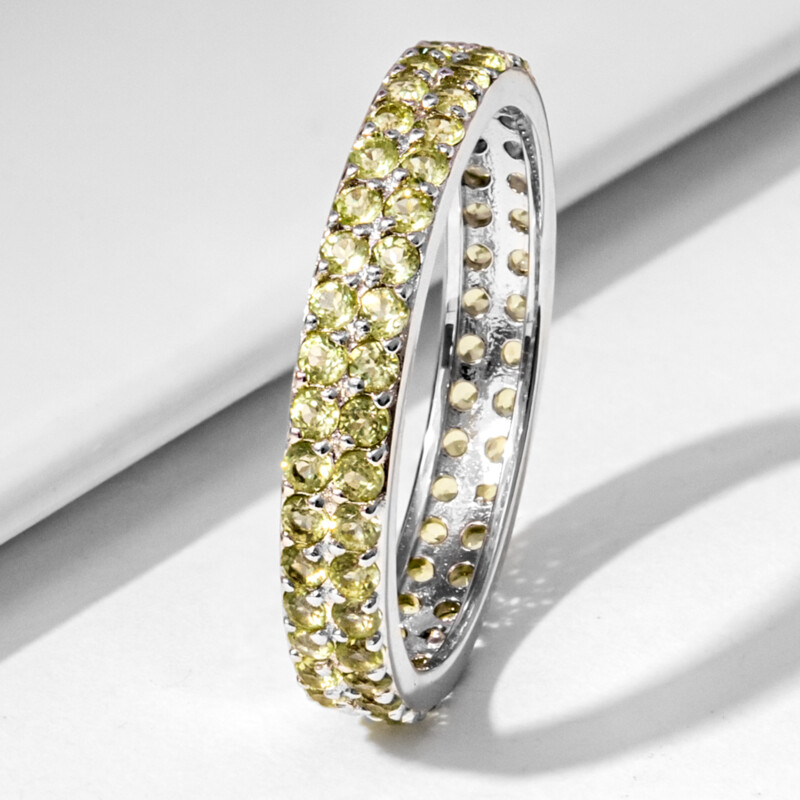 Burmesischer Peridot-Silberring