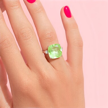 Anello in argento con Prehnite