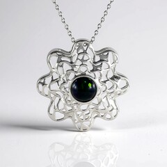 Collana in argento con Opale Mezezo
