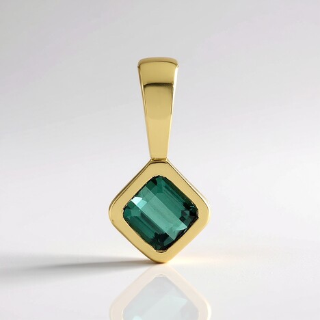 Ciondolo in oro con Tormalina Verde di Benedito (Adela Gold)