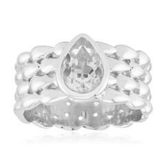 Zilveren ring met een witte topaas