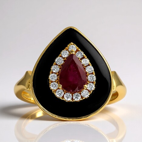 Anello in oro con Onice Nero (CIRARI)