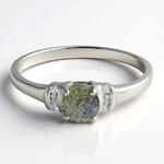 Anello in argento con Spectrolite