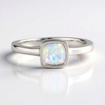 Anello in argento con Opale di Welo
