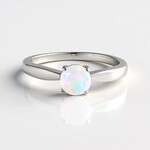 Anello in argento con Opale di Welo