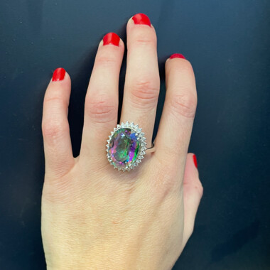Anillo en plata con Cuarzo místico