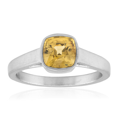 Anillo en plata con Zircón amarillo