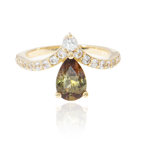 Anello in oro con Andalusite