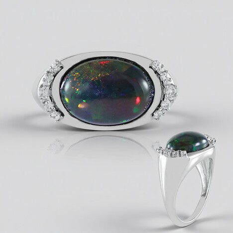 Anello in argento con Opale Mezezo