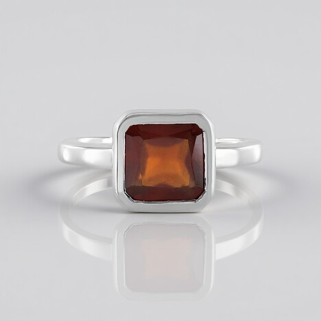 Anello in argento con Granato Essonite