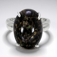 Zilveren ring met een luipaard opaal