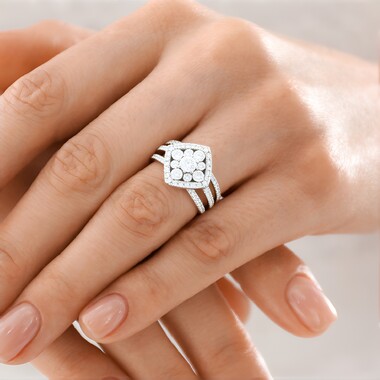 Anillo en oro con Diamante VVS1 (G) (Annette)
