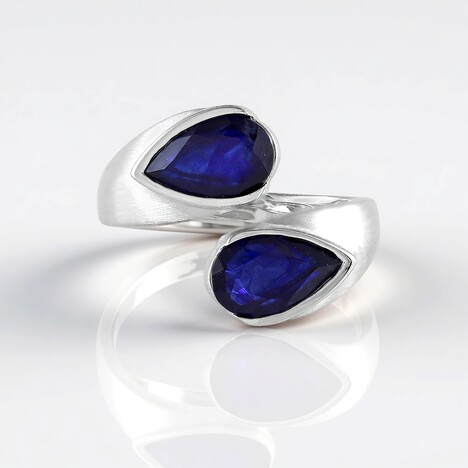 Anello in argento con Zaffiro Blu del Madagascar (de Melo Essence)