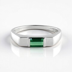 Anello in oro con Tormalina Verde di Benedito