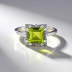 Anello in argento con Peridoto Arizona