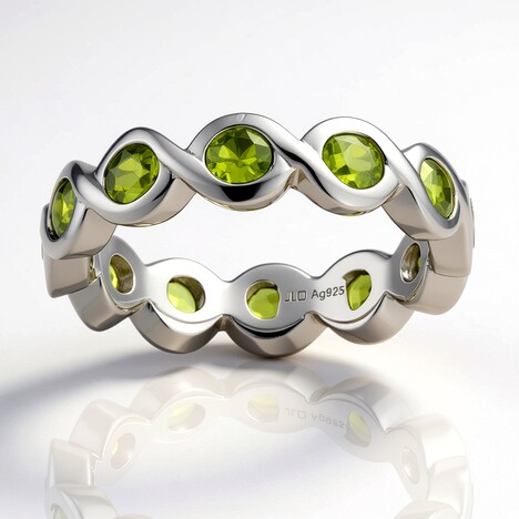 Anello in argento con Idocrasio