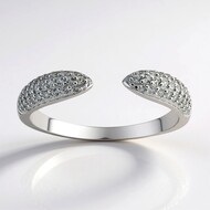 Anillo en plata con Zircón
