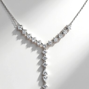 Collar en plata con Topacio blanco