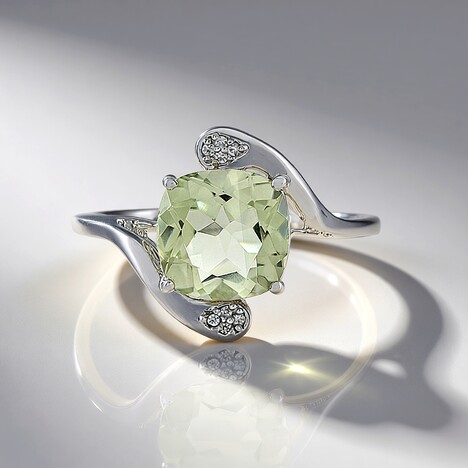 Bague en argent et Améthyste verte