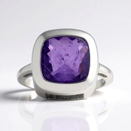 Anello in argento con Quarzo porpora pastello (MONOSONO COLLECTION)