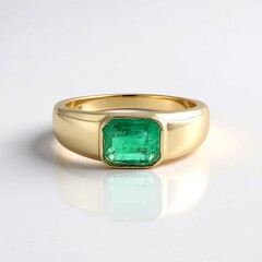Anello in oro con Smeraldo Russo