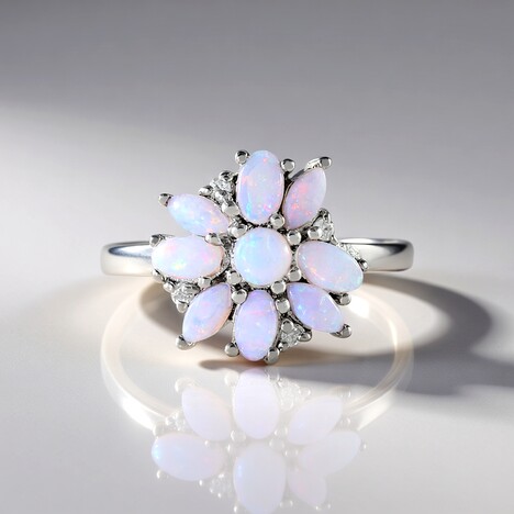 Anello in argento con Opale Australiano