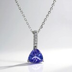 Collana in oro con Tanzanite AAA