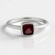 Anello in argento con Granato Magenta