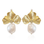 Zilveren oorbellen met Witte zoetwater kweekparels (Joias do Paraíso)