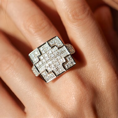 Anello in argento con Zircone