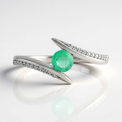 Anello in argento con Smeraldo Russo (Adela Silber)