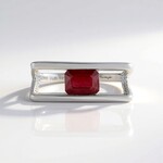 Anello in argento con Rubino del Madagascar (de Melo Essence)