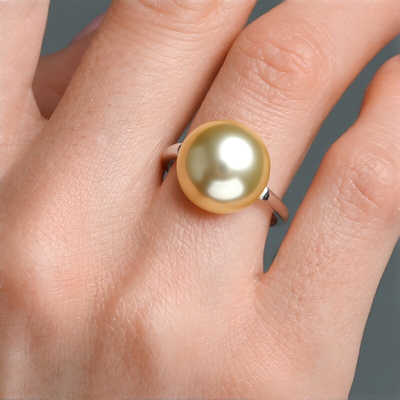 Goldene Kabira-Südseeperlen-Goldring (TPC)