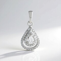 Ciondolo in argento con Zircone
