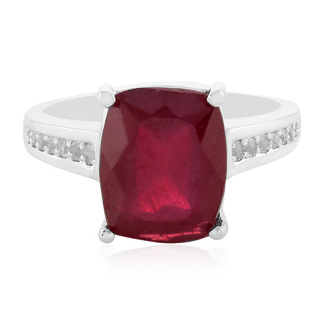Anello in argento con Rubino del Madagascar