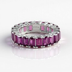 Anello in argento con Rodolite di Naktamunda