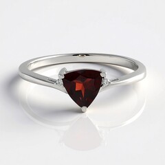 Anello in argento con Granato Mozambico